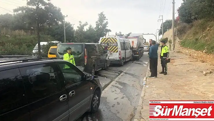 Okul servisi kaza yaptı 6'sı öğrenci 9 yaralı