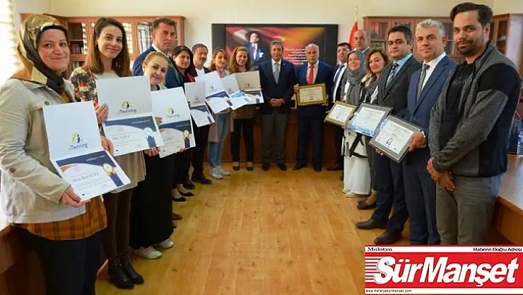 Okul ve öğretmenlere kalite belgesi verildi