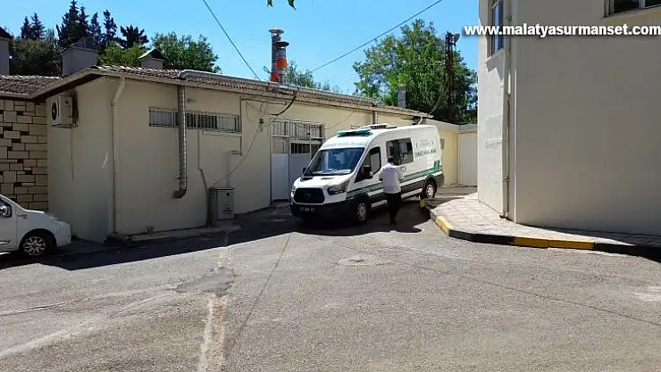 Olay yerinden kaçan sürücü saatler sonra polise teslim oldu