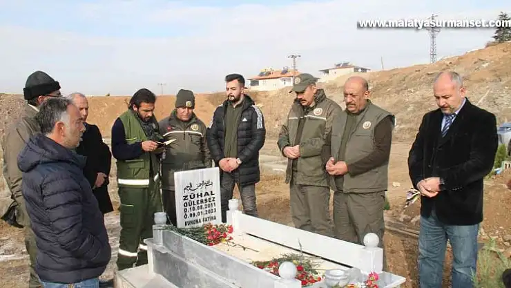Orman Bölge Müdürlüğü, kimsesizler mezarlığına gömülen kızın mezarına ağaç dikti