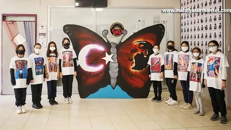 Ortaokul öğrencileri özgün tasarımlarını tişörtlere yansıttı