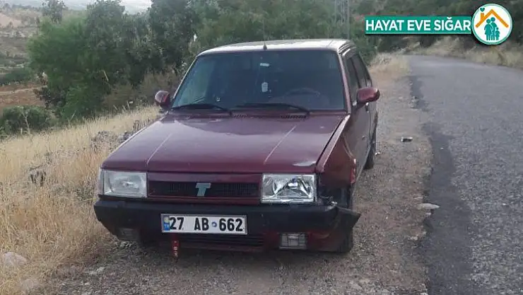 Otomobil ile çarpışan motosiklet sürücüsü yaralandı