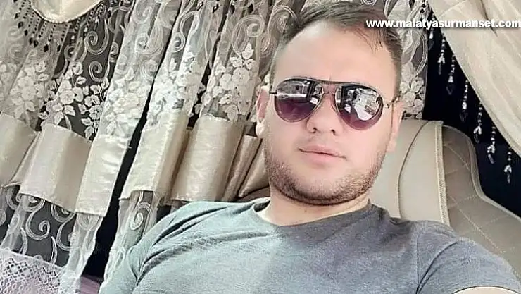 Otomobil ile motosiklet çarpıştı: 1 ölü, 1 yaralı