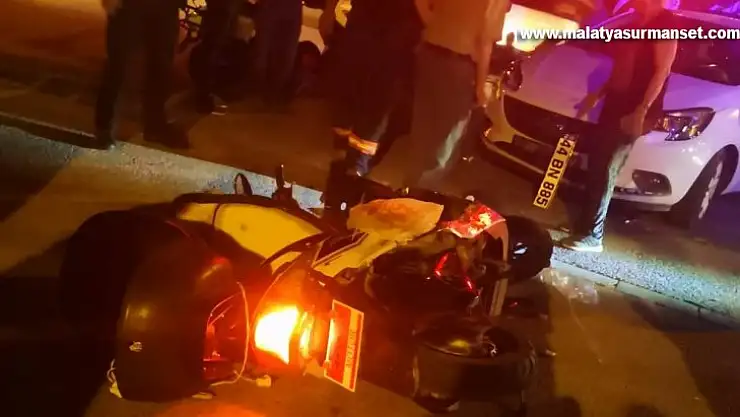 Otomobil ile motosiklet çarpıştı: 1 yaralı