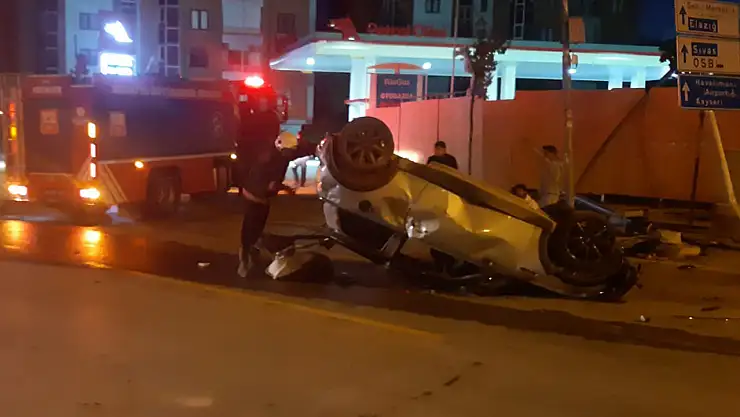 Otomobil takla atarak ters döndü 1 yaralı