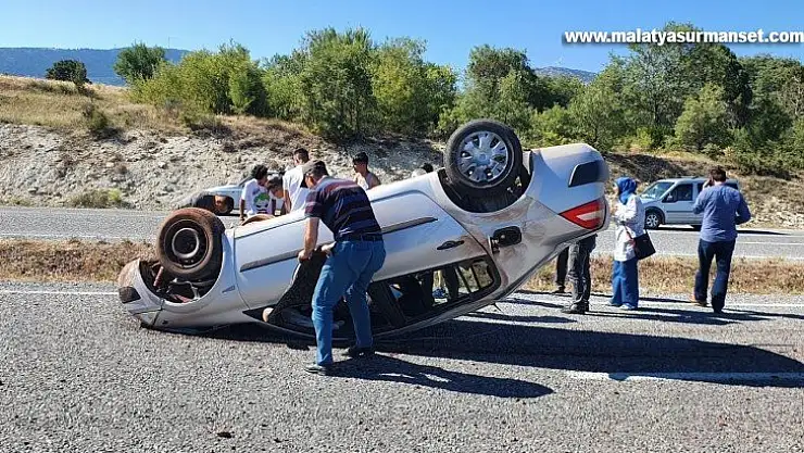 Otomobil takla attı: 2 yaralı