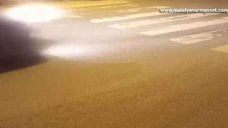 Otomobilin çarptığı kadın hayatını kaybetti