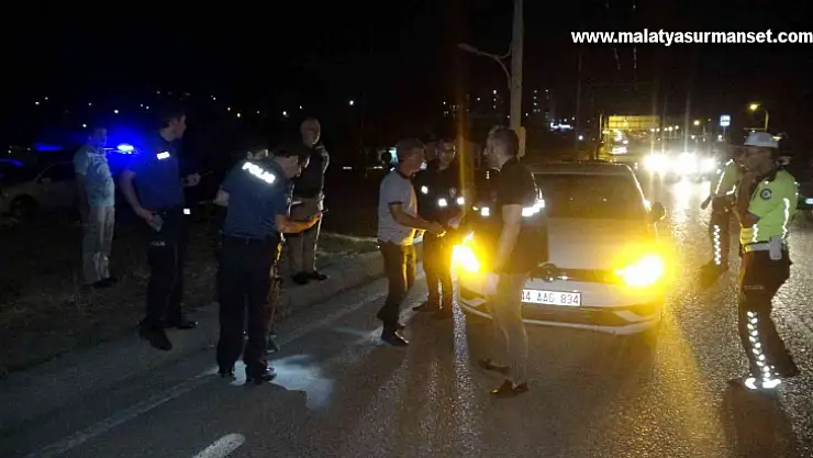 Otomobilin çarptığı yaşlı adam ağır yaralandı