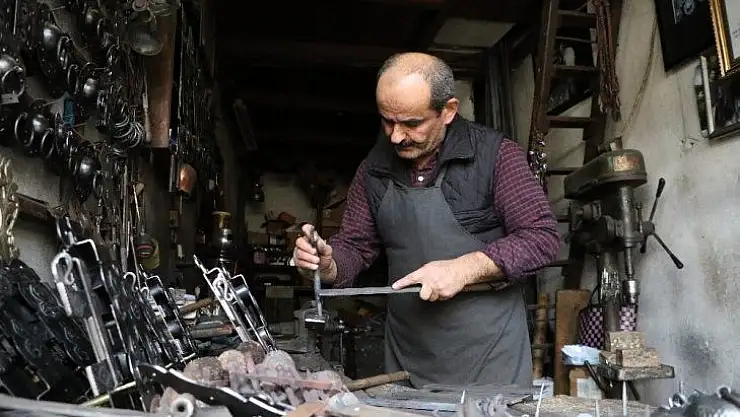 223 yıllık Demirciler Çarşısı'nda yalnızca 4 usta kaldı