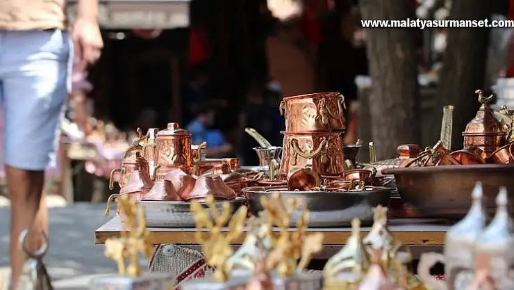 (ÖZEL) 200 liraya satılıyor, 50 yıl kullanılıyor