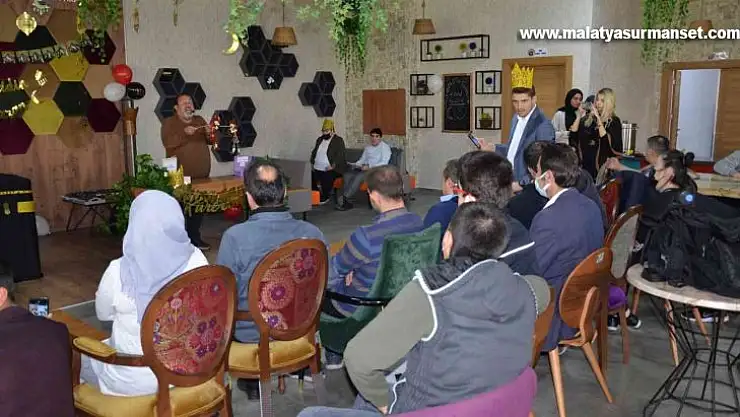 Özel gereksinimli bireyler Kur'an'a geçmenin sevincini yaşadı