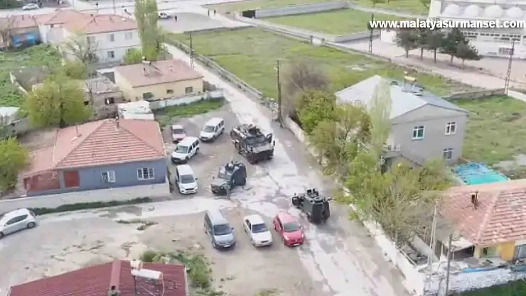 Özel Harekat destekli operasyonda hırsızlıktan aranan 4 kişi yakalandı