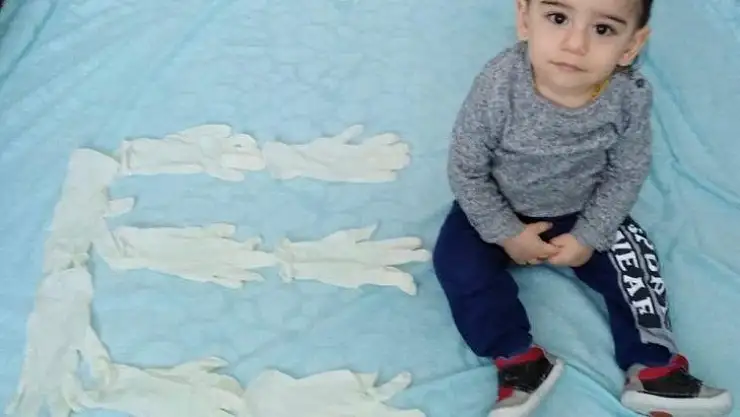 (Özel) Yeni doğan bebeklerden 'Evde Kal' çağrısı