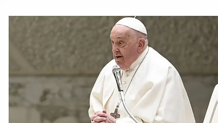 Papa Franciscus 88 yaşında öldü