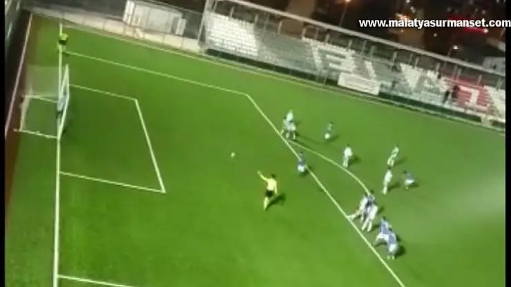 Penaltıyı kurtarması yetmedi, falso alan top ağlarla buluştu