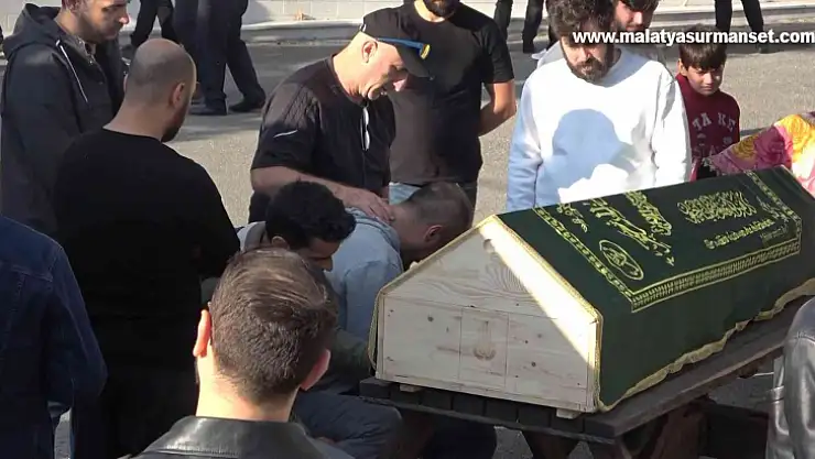 eşi tarafından öldürülen kadın toprağa verildi