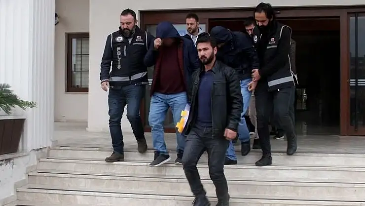 Polis memuru  fuhuş operasyonunda tutuklandı
