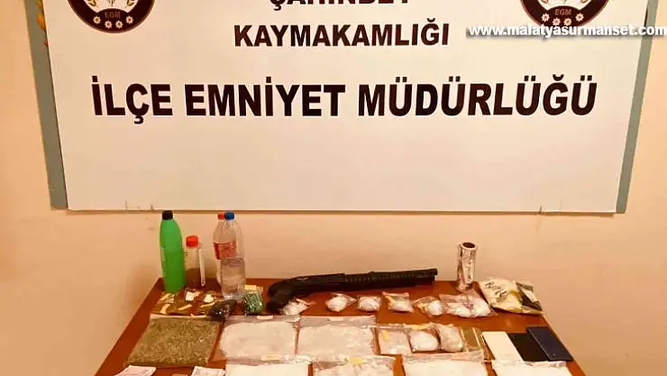 Polis uyuşturucu satıcılarına göz açtırmıyor: 2 gözaltı