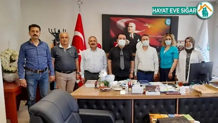 Prof. Dr. Murat Aladağ'a AKÇADAĞDER'den Ziyaret