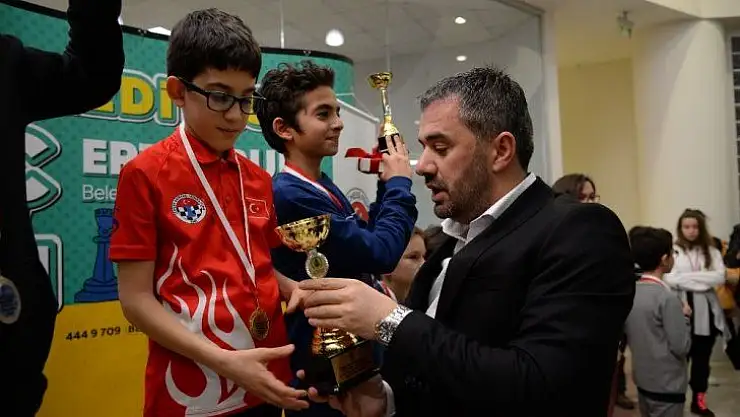 Pursaklar Satranç Turnuvasına büyük ilgi