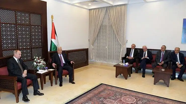 Putin, Filistin Başbakanı Mahmud Abbas ile görüştü