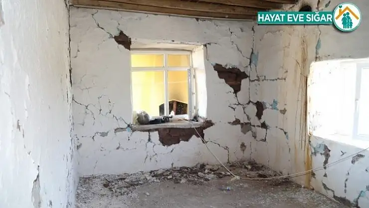 Pütürge'de artçı depremler devam ediyor