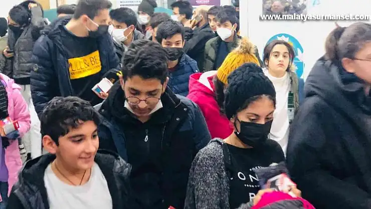 Radikal Bursluluk sınavına rekor katılım