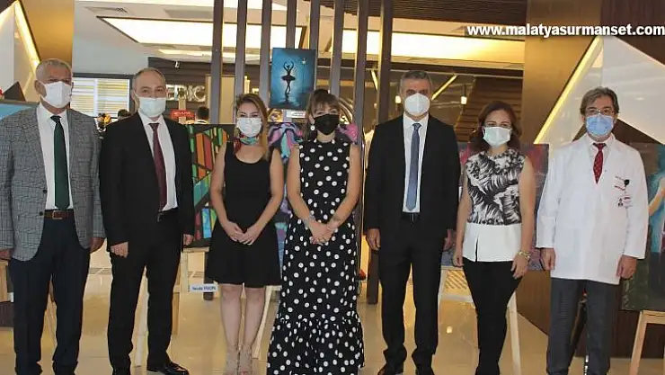 Romatizma tedavisi gören hastalardan resim sergisi