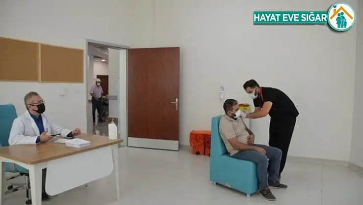 Sağlık Bakanı Koca Düğünden önce, aşı salgına karşı üstünlük kazanmalı
