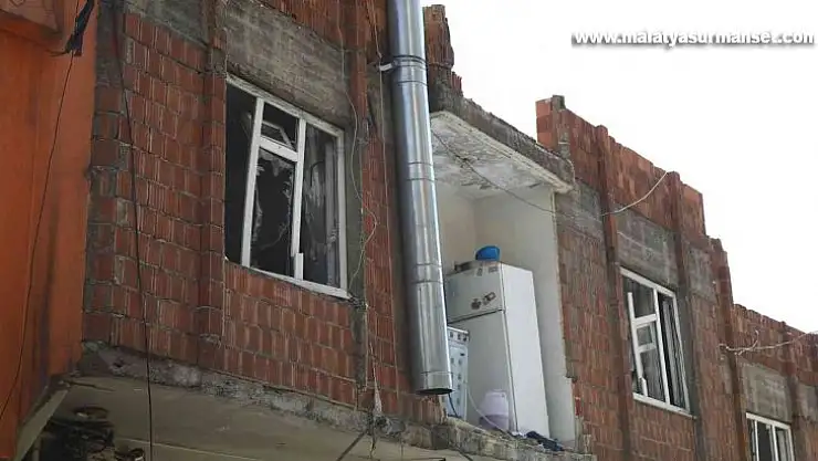 Şahin, patlama yaşanan Mevlana Mahallesi'ni ziyaret etti