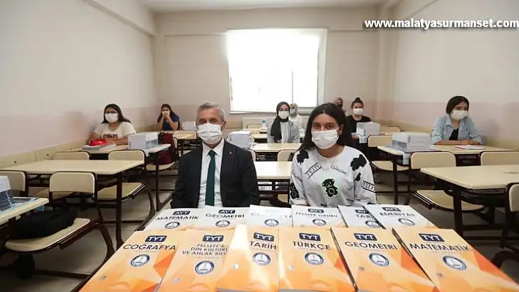 Şahinbey Belediyesi'nden eğitime destek sürüyor