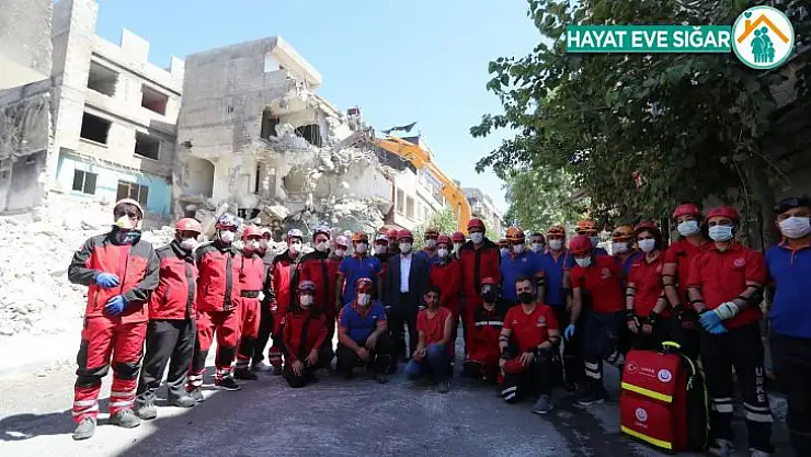 Şahinbey Belediyesi'nden gerçeği aratmayan deprem tatbikatı