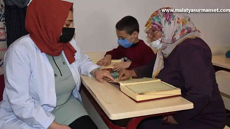Şahinbey Belediyesi tesislerinde Kur'an-ı Kerim öğreniyorlar