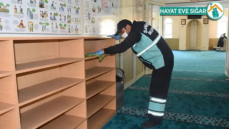 Şahinbey'de camiler bayrama hazırlanıyor