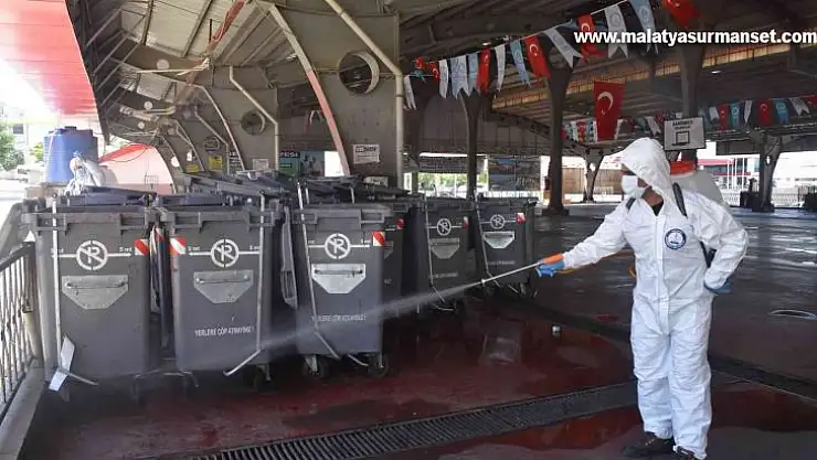 Şahinbey'de kurban kesimi sonrası dezenfekte çalışmaları yapıldı