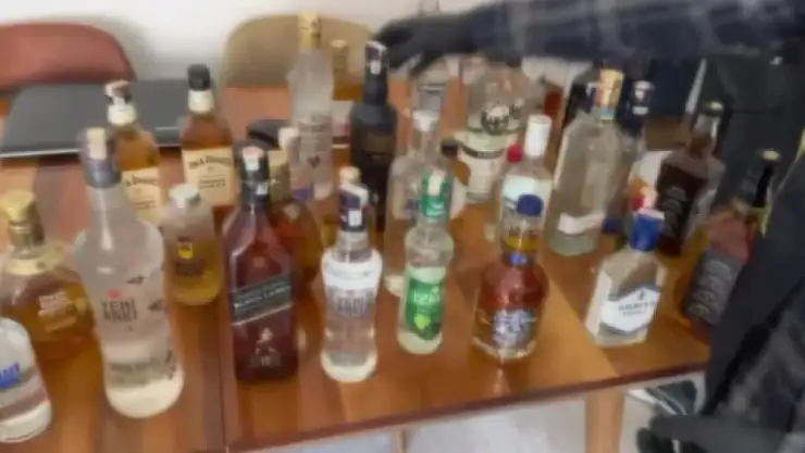 Sahte içki ve kaçak tütün operasyonlarında 4 zanlı yakalandı
