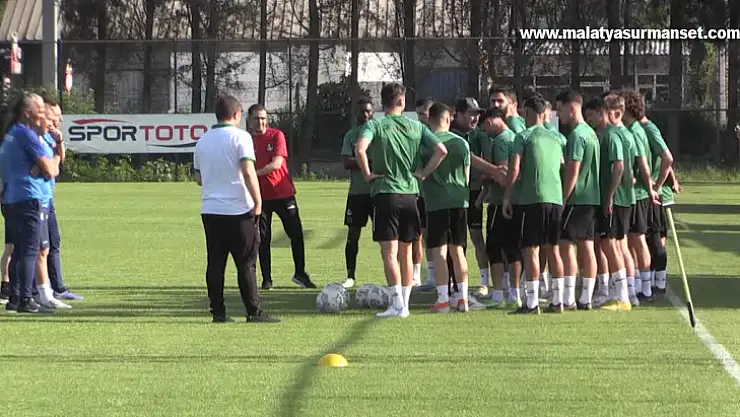 Sakaryaspor, yeni sezon için ilk antrenmanını yaptı