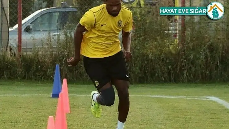 Sakatlığı atlatan Tetteh Trabzonspor maçında oynayacak