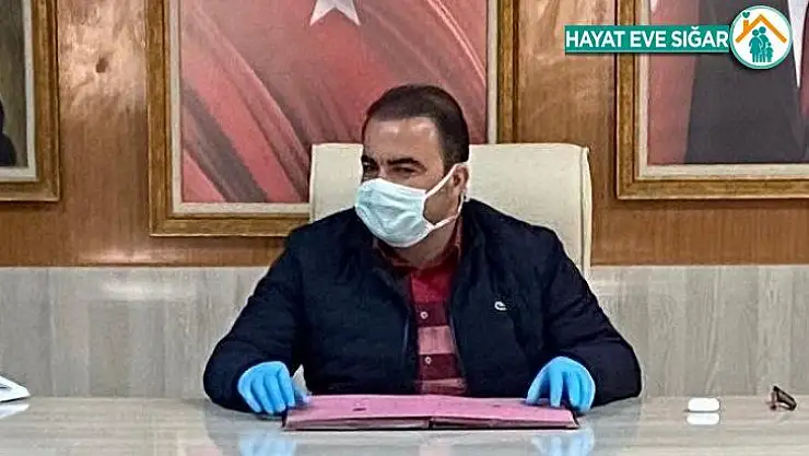 Samsat Belediye Başkanı maaşını bağışladı