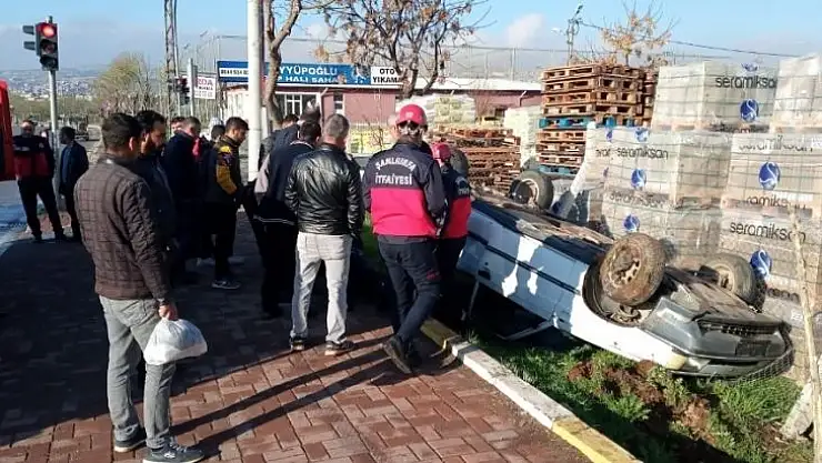 Şanlıurfa'da otomobil takla attı: 1 yaralı