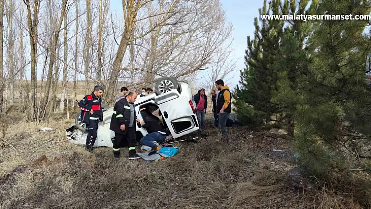 Şarampole uçan araçtaki 2 kişi ağır yaralandı