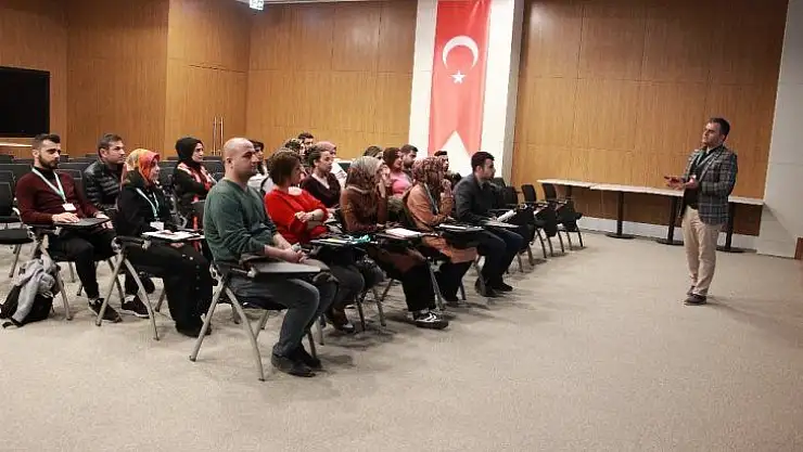 Şehir Hastanesinde Acil Bakım Hemşireliği eğitimi başladı