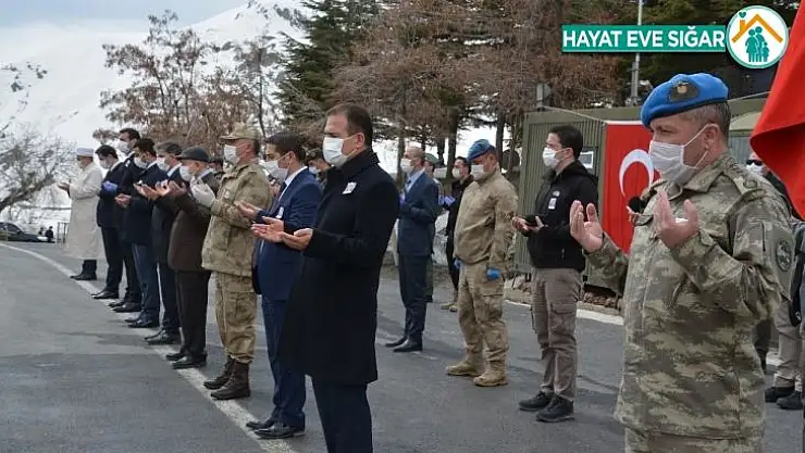 Şehit asker törenle memleketine uğurlandı