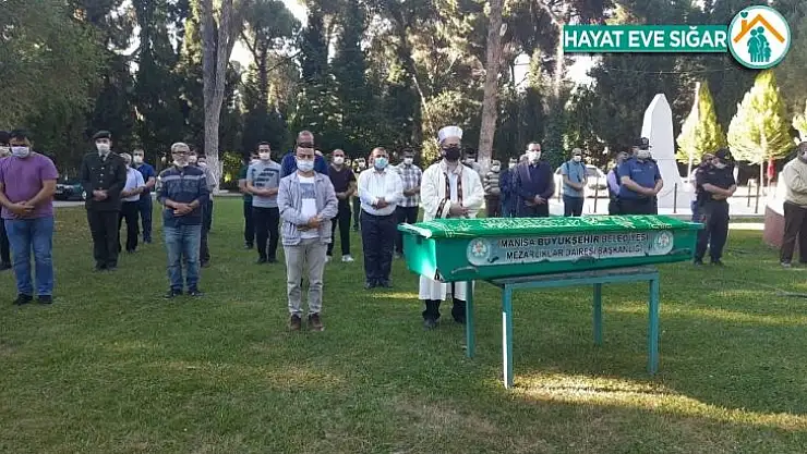 Şehit oğlunun doğum gününde vefat etti
