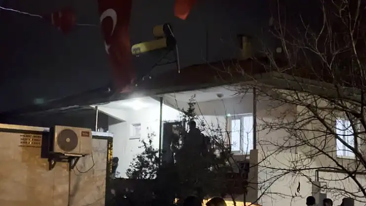 Şehit Piyade Sözleşmeli Er Salih Ay'ın şehadet haberi ailesine verildi