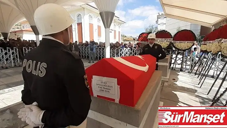 Şehit trafik polisi dualarla son yolculuğuna uğurlandı