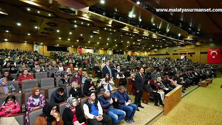 Şehitkamil'de 3788 lise öğrencisine para desteği
