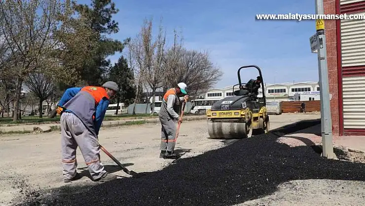 Şehitkamil'de yoğun asfalt mesaisi
