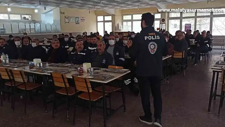 Şeker fabrikası çalışanlarına bilinçli internet kullanımı için eğitim