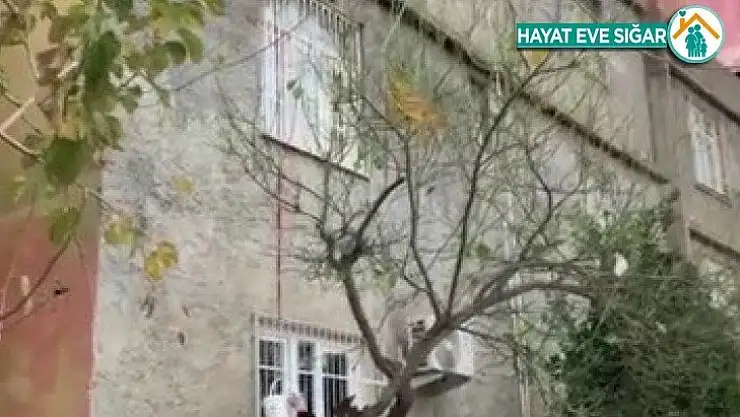 Sepet sarkıtarak uyuşturucu satışına suçüstü